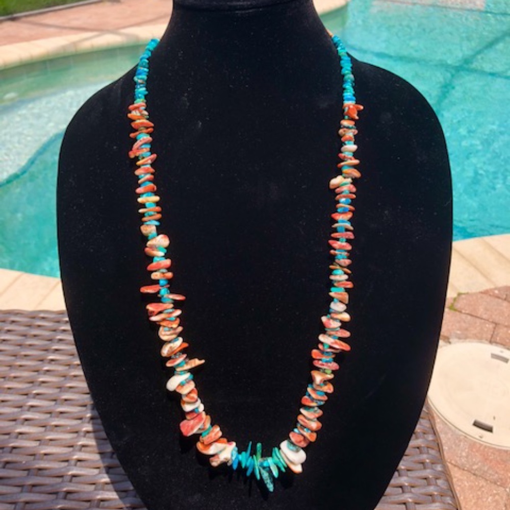 Southwestern Turquoise and Oyster Necklace-Vintage